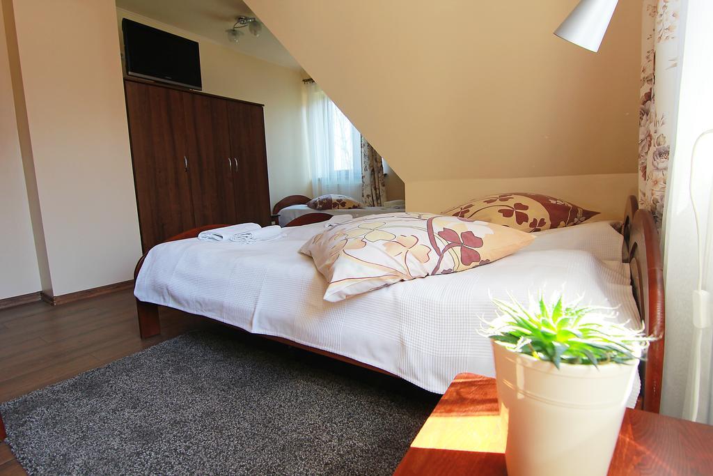 Willa Pod Halami Apartment Zakopane Bagian luar foto