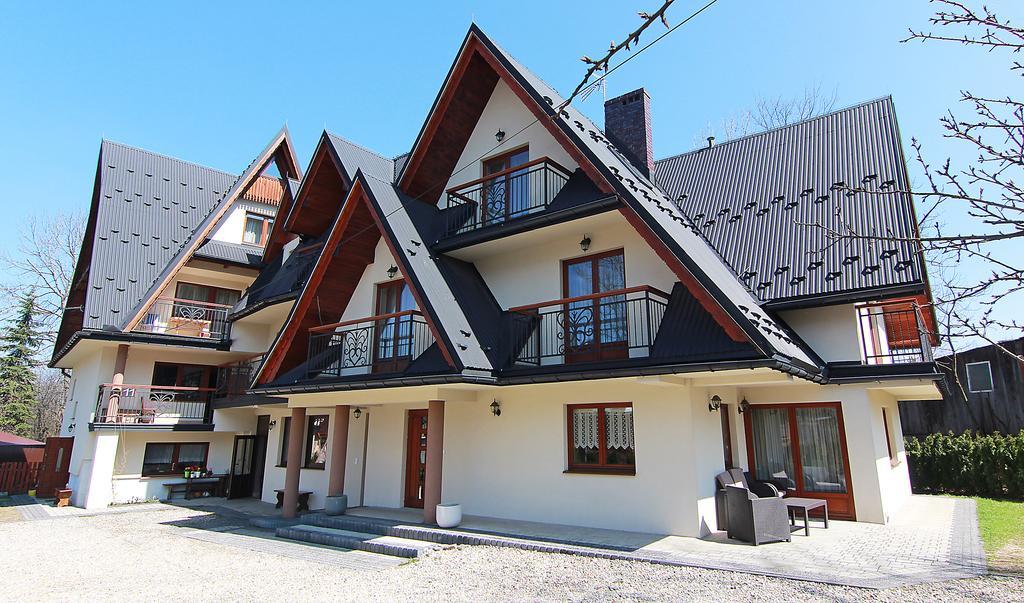 Willa Pod Halami Apartment Zakopane Bagian luar foto