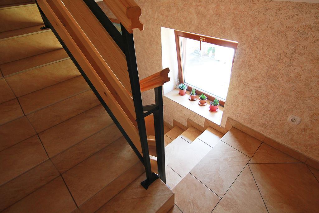 Willa Pod Halami Apartment Zakopane Bagian luar foto